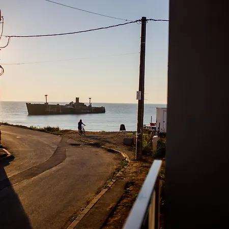 게스트하우스 Diamonds In The Sky 4*