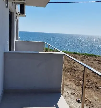 Guest house Diamonds In The Sky Costinesti