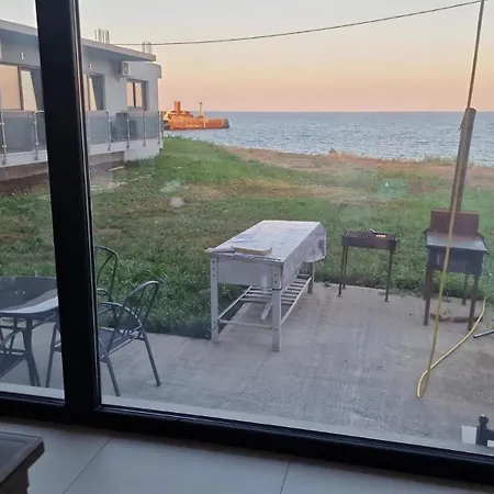 Guest house Diamonds In The Sky Costinesti