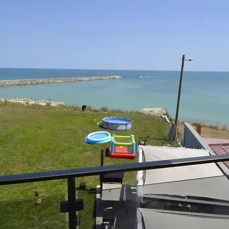 Diamonds In The Sky 4* Costinești