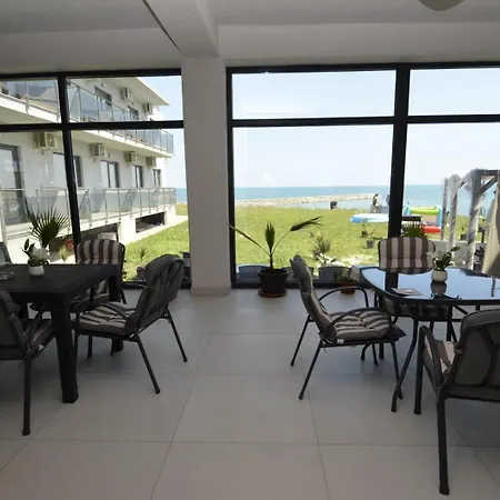 Guest house Diamonds In The Sky Costinesti